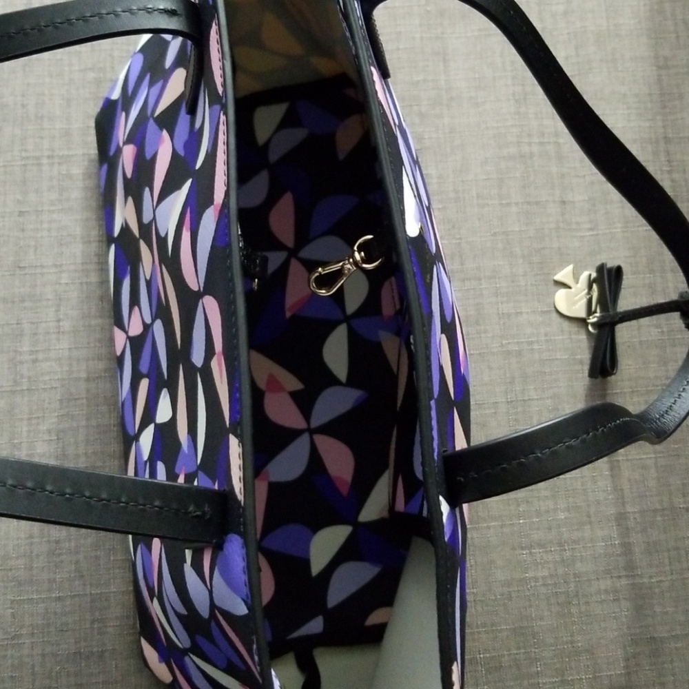 Kate Spade Hawthorne Lane Spinner Bag - Picture 7 of 8